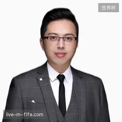 董磊